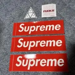 美品★Supreme アメニティポスター6枚&バンガー9本セット 美品☆Supreme アメニティポスター6枚&バンガー9本セット