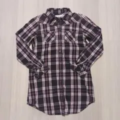 チェックのロングシャツ