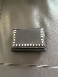 フォールド ウォレット ウィズ スタッズ