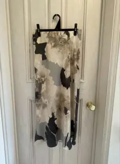 ZARA ザラ 花柄ロングスカート