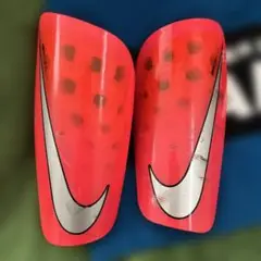 Nike Mercurial Lite シンガード　ナイキ　脛当て　すねあて