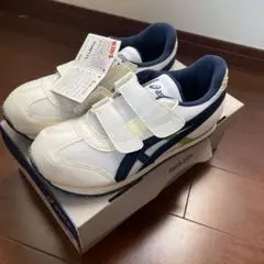 新品　メキシコナローMINIアシックススニーカー　21センチ