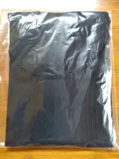 キャミソール　タンクトップ　黒無地