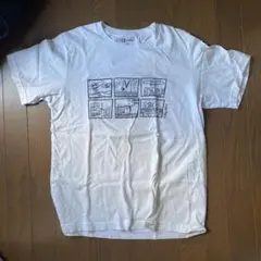 ホワイト グラフィックプリント Tシャツ