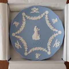 【未使用・美品】ウエッジウッド　2000年　イヤープレート　プレゼント