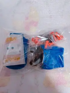カーズ　ビルドアップマックイーン　ガチャガチャ