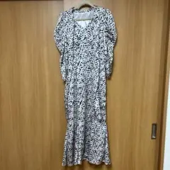 Item thumbnail for item eb2a7c4f-8220-4dc8-8732-fa38923d7077
