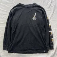 $ REBEL8 ブラック 長袖クルーネックカットソー 袖プリント