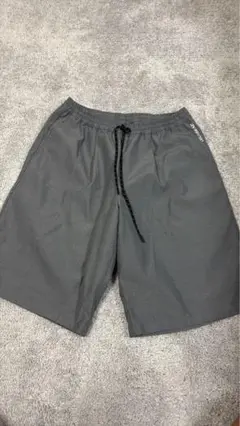 RadiCall グレー ショートパンツ