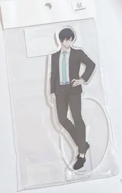 ブルーロック 糸師凛 スーツ アクリルスタンド　TSUTAYA suits