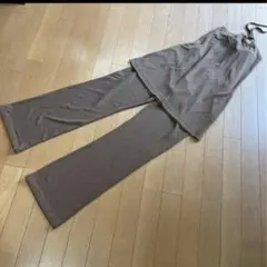 M S茶色のとってもスタイルよく見えるセットアップ