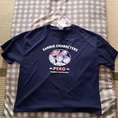 ペコちゃん　サンリオキャラクター　Tシャツ　Mサイズ　ネイビー