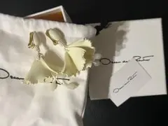 オスカーデラレンタ イヤリング