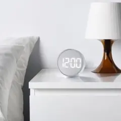 IKEA PLUGGET ホワイトライト　時計