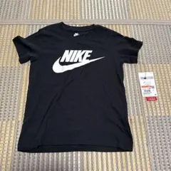 Nike The Nike Tee XS 黒 Tシャツ　130