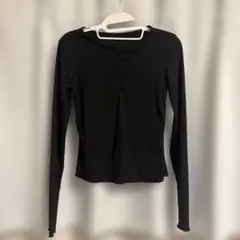 SHEIN ブラック 長袖ボタンTシャツ（まとめ買いのみ対応商品）