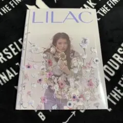 IU LILAC フォトブック 付属品あり