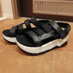 Tevaサンダル　25cm ザモラ