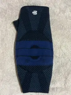 ゲニュトレイン　膝用サポーター　両膝兼用