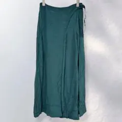 ユニクロ UNIQLO HANA TAJIMA コラボ レーヨンタックスカート