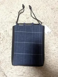 Item thumbnail for item 9b61d7ae-f3da-43c0-823a-f141a8013c6a