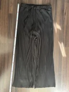 しまむら　ブラック プリーツパンツ Lサイズ