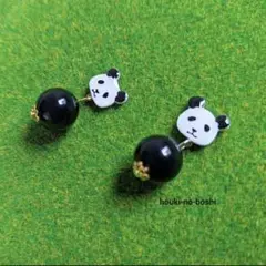 まんまるビーズの動物ピアス　パンダ