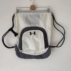 Under Armour ドローストリングバックパック　ナップサック
