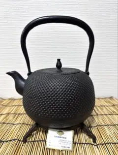 Item thumbnail for item ff7e3505-e246-4aa9-99c4-2a5cfee53a1e