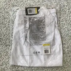 新品未使用　NIKE 白　サッカー　ハーフパンツ　Mサイズ　ロゴ入り