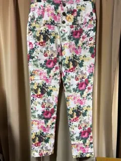 カジュアルパンツ ストレートパンツ スパッツ スキニー 花柄