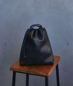 ユナイテッドアローズ　UNFINISHED LEATHER/巾着バッグ
