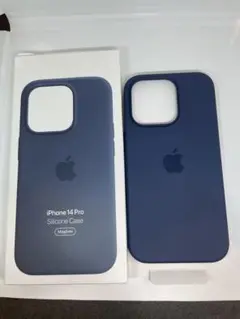 純正品iPhone 14 Pro シリコンケース ネイビー
