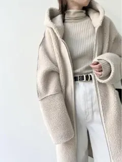 アパルトモン ルーアンドレア Mouton Fake Hood Coat