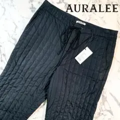 ✨新品タグ付き/定価4.2万✨(4) AURALEE キルティング パンツ 黒