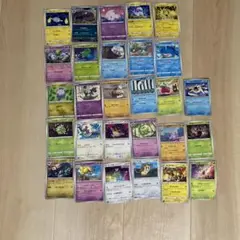 ポケモンカード28枚、キラカード5枚、V一枚ex一枚、ポケモンフレンダスカード