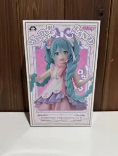 初音ミク　WONDER LAND フィギュア　ラプンツェル