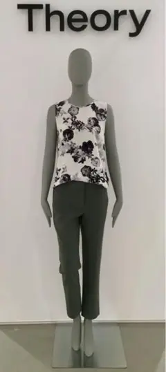 18年製 theory セオリー クロップドパンツ グリーン XX0 B8673