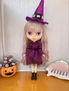 Item thumbnail for item 44949539-9c75-4f5e-843c-17d236c5bd80