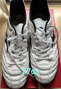 Mizuno サッカーシューズ ホワイト/ブラック　モナルシーダネオ