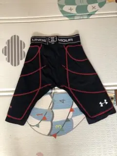 アンダーアーマースライディングパンツ 黒赤SM