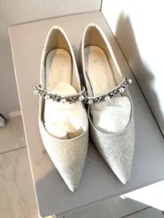 最終値下げDIANA シルバー グリッター フラットシューズ 23.5cm