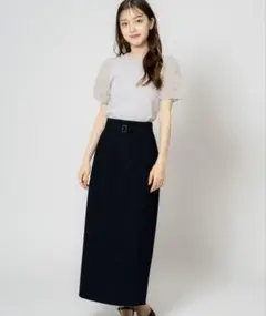 【Noela】<Mサイズ>新品未使用タグ付きナローバックルスカート（ネイビー）