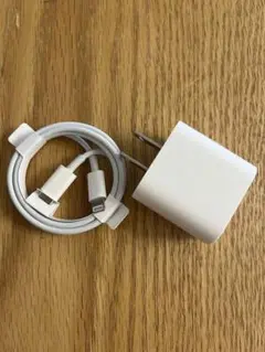 【新品未使用】iPhone 充電器 純正 タイプCライトニングケーブル
