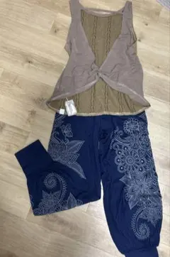 新品Karrys ツイストニット　ヨガ　エスニック