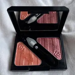 Item thumbnail for item 5bfb9f6e-a5ac-480c-8871-be1d95707f62