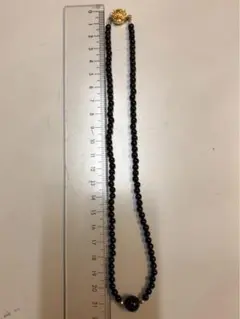 ブラックビーズネックレス ゴールド留具