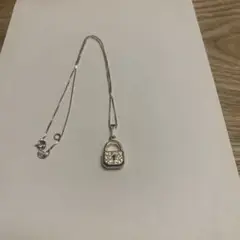 シルバー ロック型ペンダント ネックレス