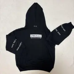 LTXC//yippee! 黒パーカー