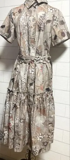 【綿100％】上品ボタニカル柄シャツワンピース ベルト付き フレア M